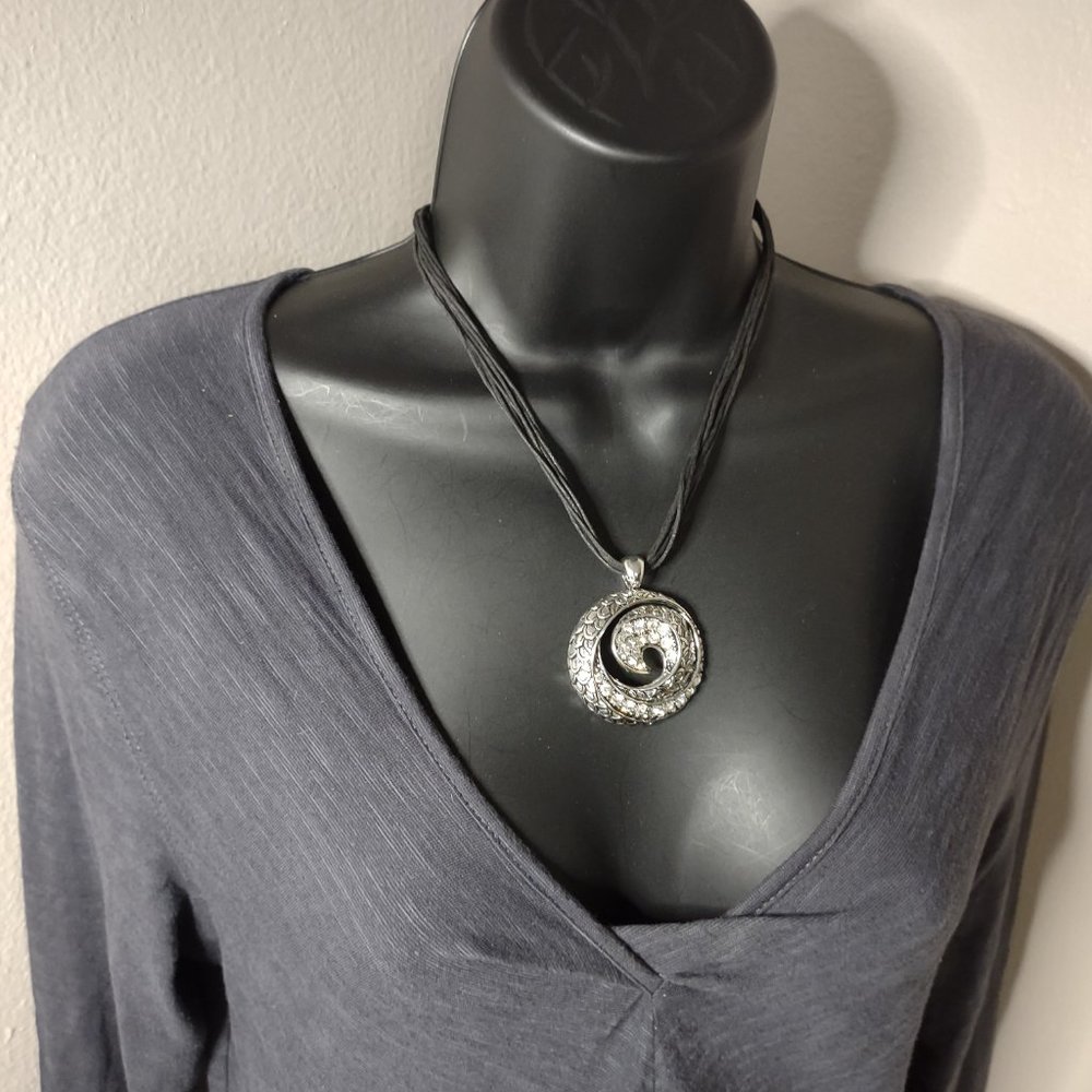 Large Silver Tone Pendant Necklace Adjustable 16.5 To 18.5 Inches Long